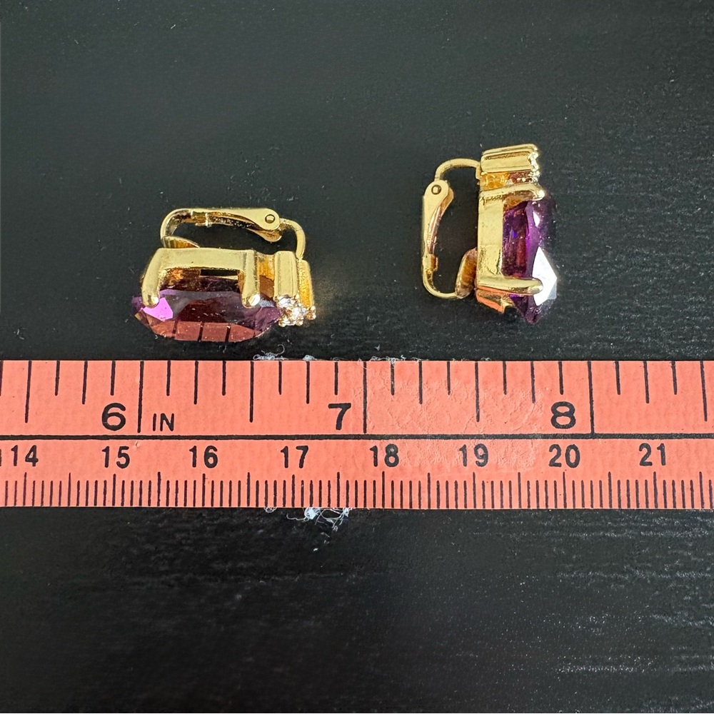 Vintage Dior Clip On Earrings - Picture 9 of 11